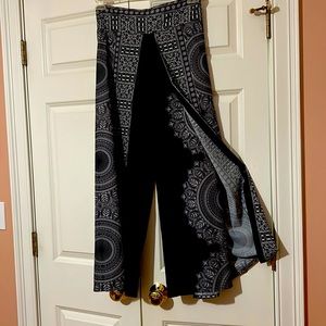 Flowy wide leg mandala pants